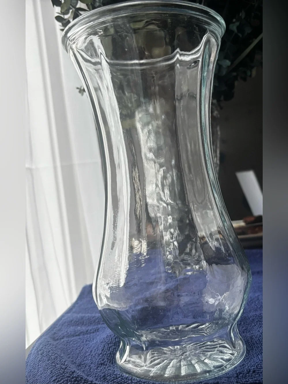 Vintage Hoosier Glass 4093-B Hexagonal Fluted Clear Vase - 10